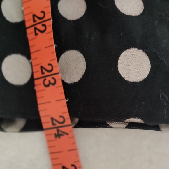 Beautiful Ann Taylor dressy pencil skirt size 12 - Picture 5 of 5